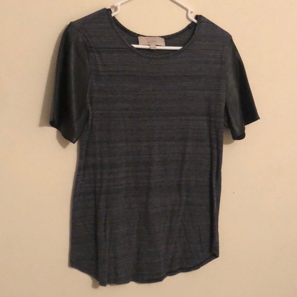Loft top with leather-like sleeves and trim